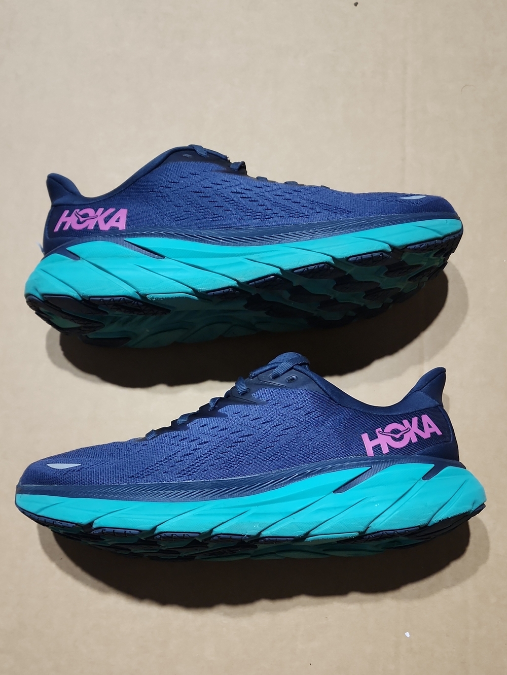 Hoka One One Clifton 8 Running Shoes Womens Navy Outer Space Atlantis Size 8.5B